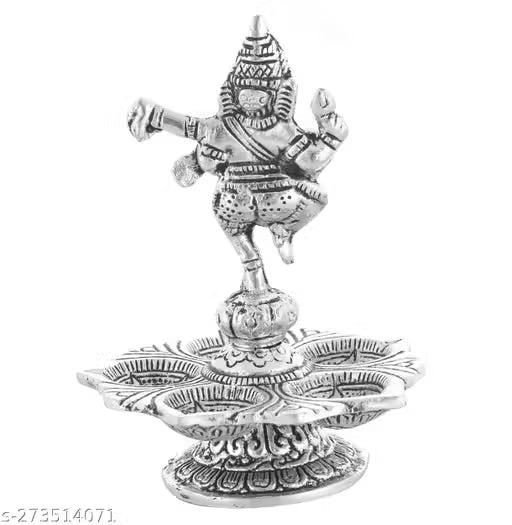 Ganesha Diya , Panchdeep Ganesha Carving Diya, Decorative Diyas