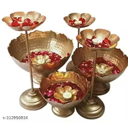 Taj Urli Floating Flower Set | Taj Urli with Stand Urli with Bowl | Urli, Pooja Diya, Wedding, Diwali, Christmas, Festival Decor Set of 9 pc